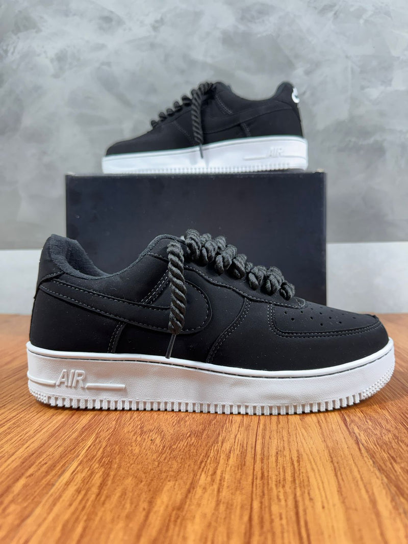 Tênis Air Force 1 Preto No Buck corda