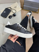 PRADA MILANO CASUAL - PRETO