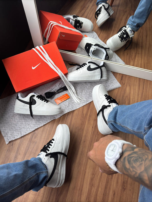 Nike Air Force 1 - Branco/ Preto