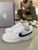 Nike Air Force 1 - White/Navy