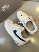 Nike Air Force 1 - White/Navy