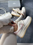 Nike Air Force 1 - Cream/Pink Gum