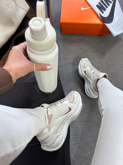 Nike ZoomX - Cream/Rose Gold