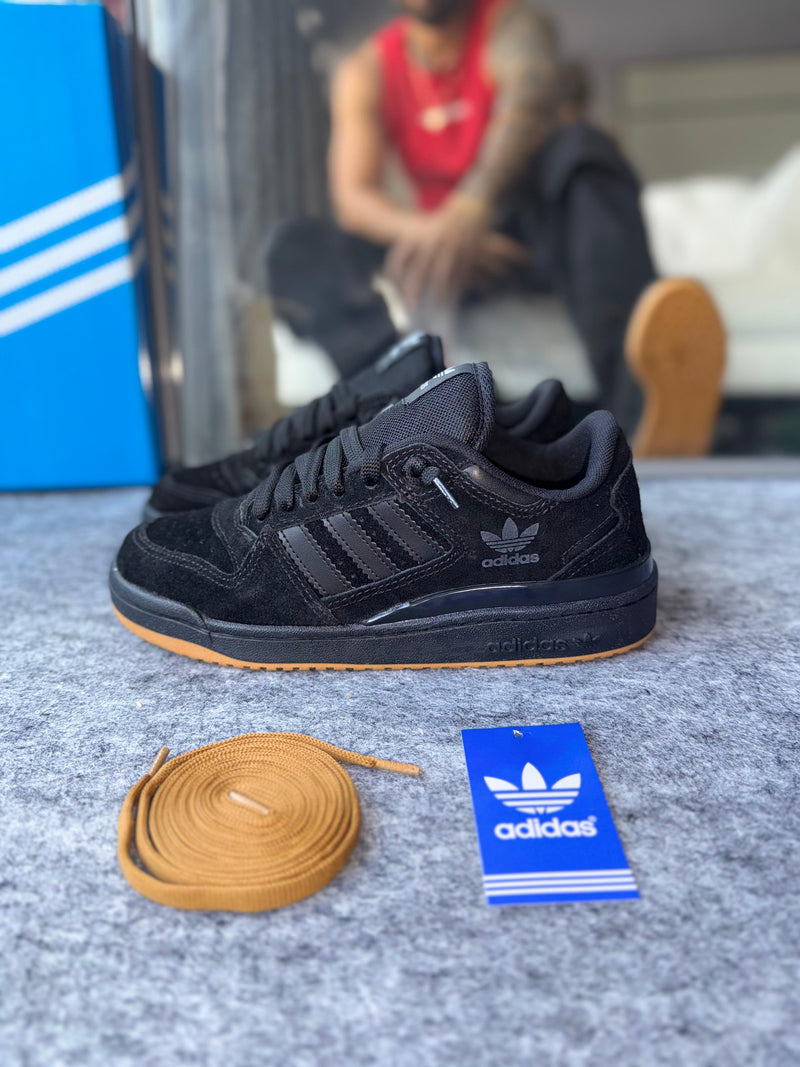 Adidas Forum Low - Black/Gum