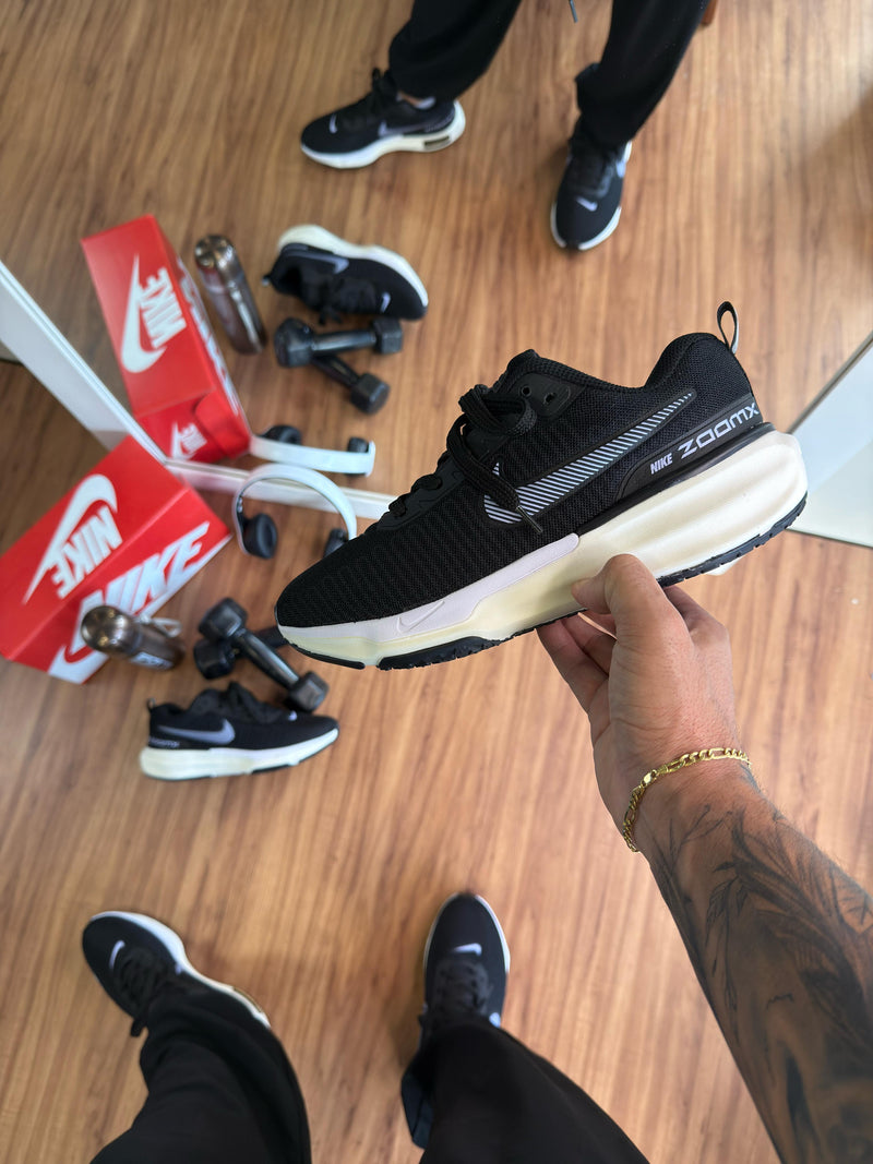 Nike Air Zoom - Black/White