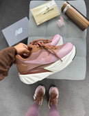 New Balance FuelCell Rebel - Pink/Brown
