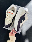 New Balance FuelCell Rebel - Cream/Navy
