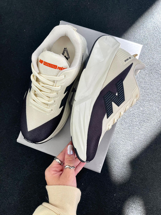 New Balance FuelCell Rebel - Cream/Navy