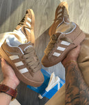 Adidas Campus - Tan/White