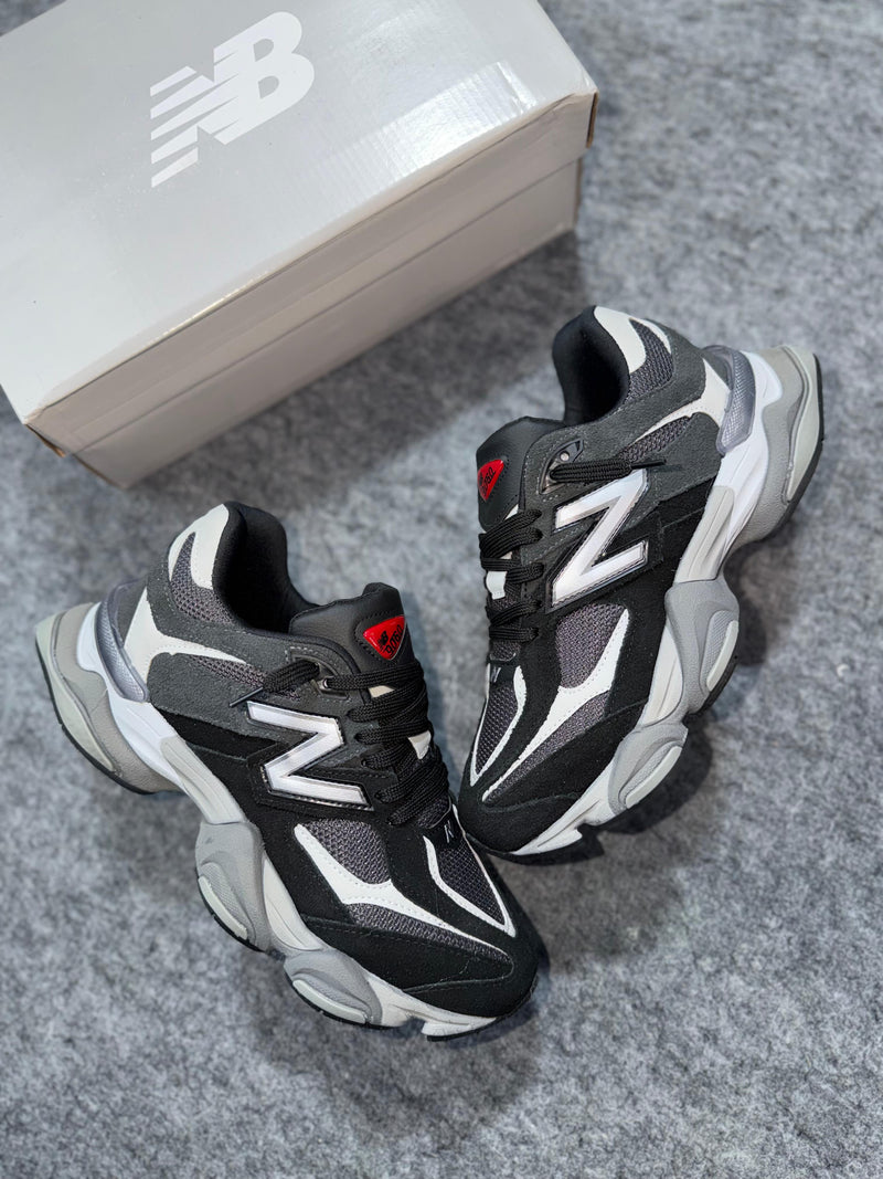 New Balance 9060 - Black/Grey/White