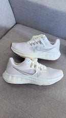 Nike Air Zoom Pegasus 39 - Creme