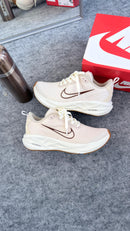 Nike Running - Creme/ Marrom
