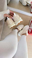 Nike Running - Creme