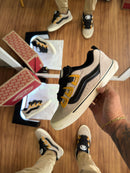 Vans Knu Skool - Cinza/ Preto/ Ouro