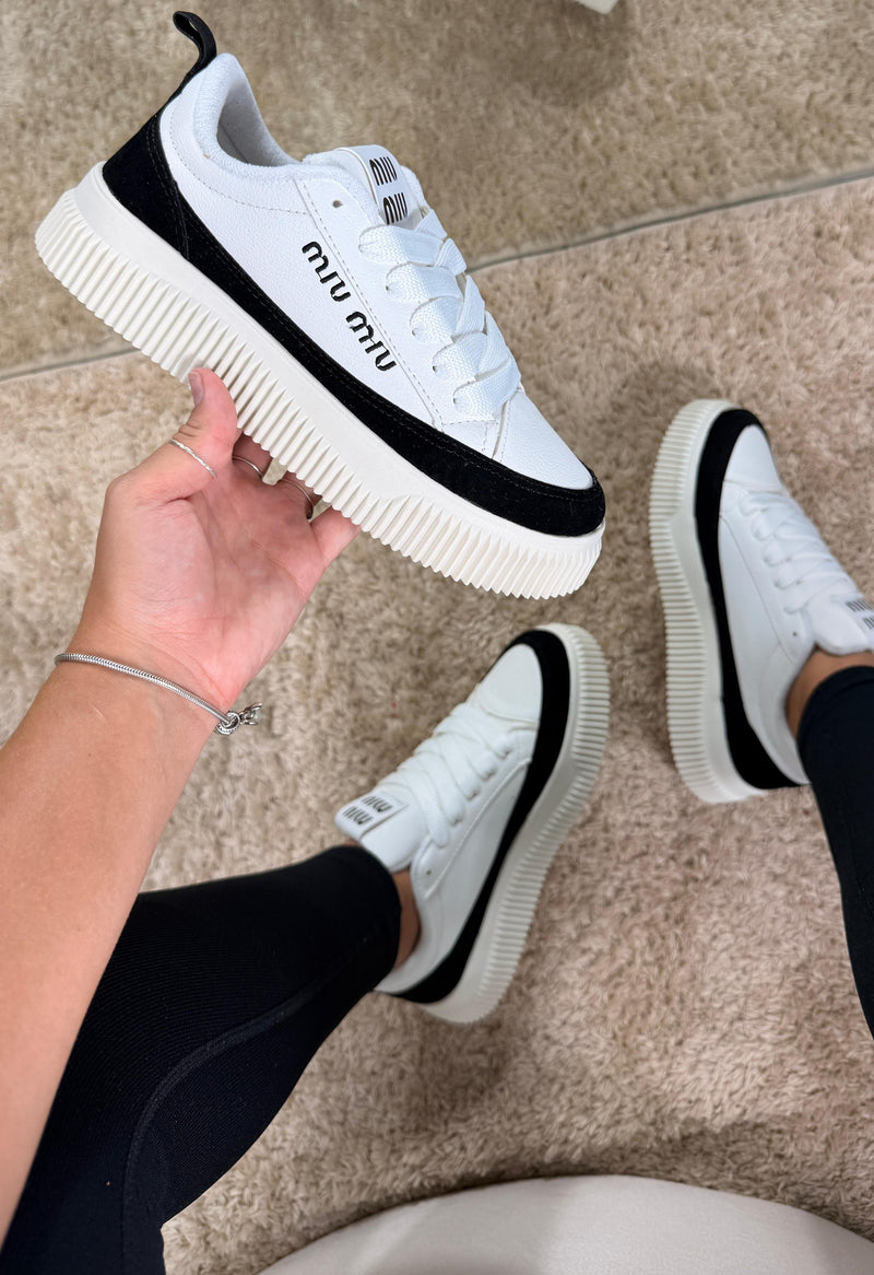 Miu Miu Platform Sneaker - Branco/ Preto