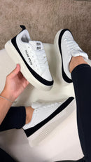 Miu Miu Platform Sneaker - Branco/ Preto