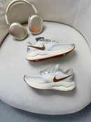Nike Zoom Vomero 17 - Creme/ Marrom