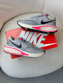 Nike Zoom Vomero 17 - Cinza/ Preto/ Rosa