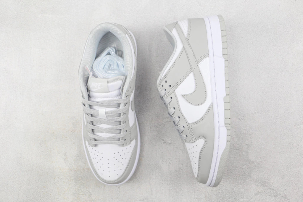 Nike Dunk Low - Cinza