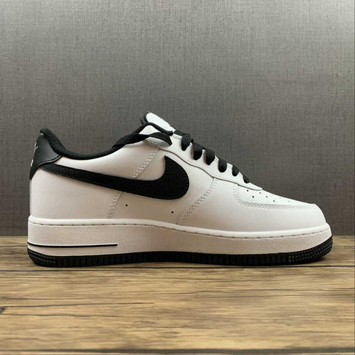 Nike Air Force 1 - Branco/Preto | GRSNEAKERS