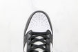 Nike Dunk Low - Branco/ Preto