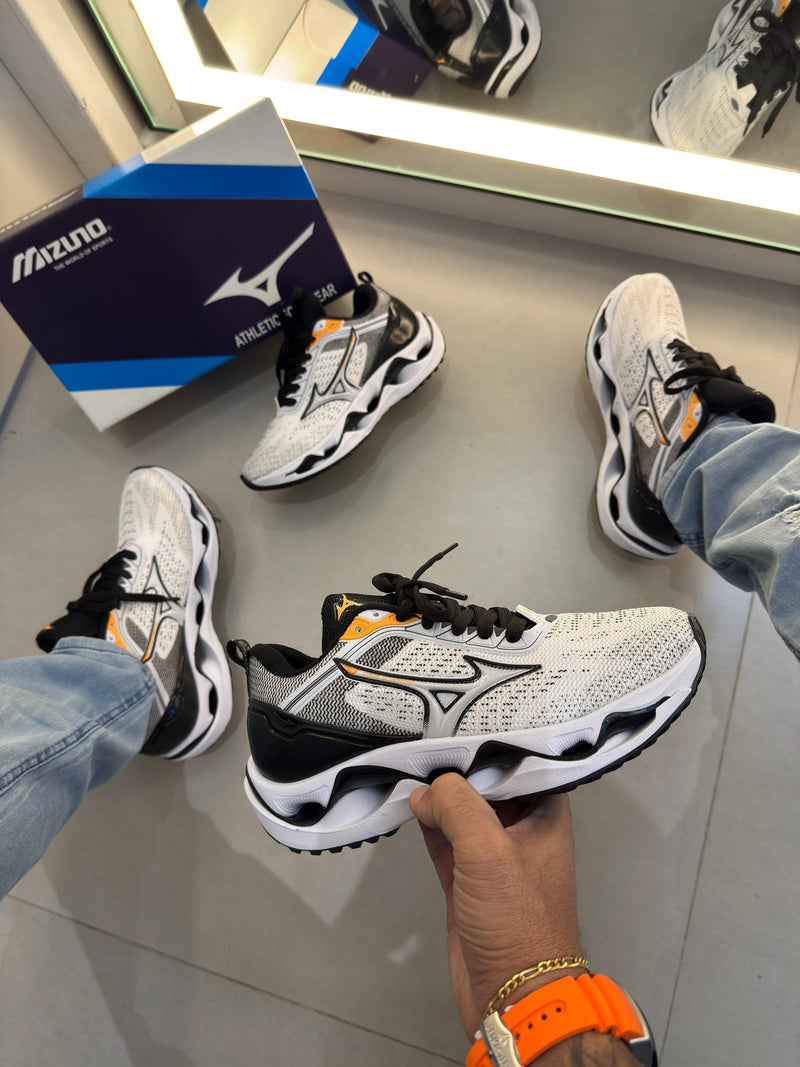 Mizuno Wave Stratos 3 - Branco/Preto