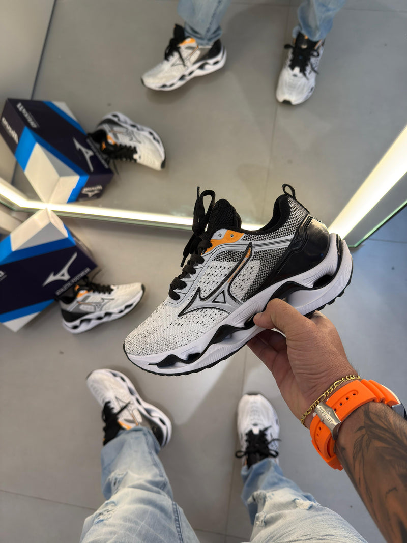 Mizuno Wave Stratos 3 - Branco/Preto