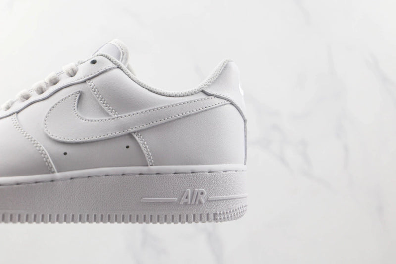 Nike Air Force 1 White