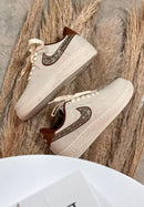 Nike Air Force 1 - NOLA MARROM