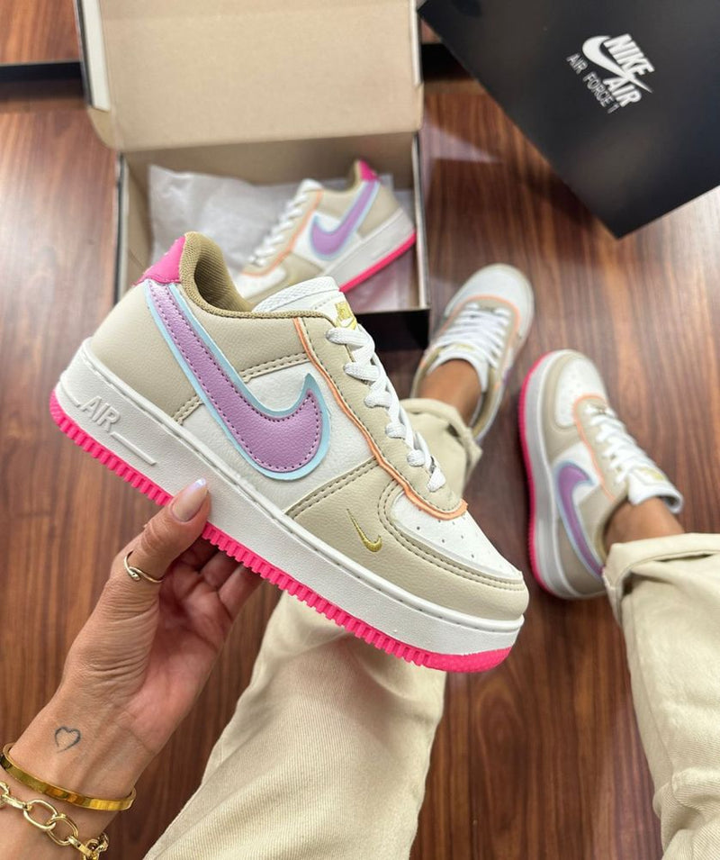 Nike Air Force 1 Shadow - Branco/Rosa