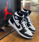 Nike Air Jordan 1 - Preto/Branco