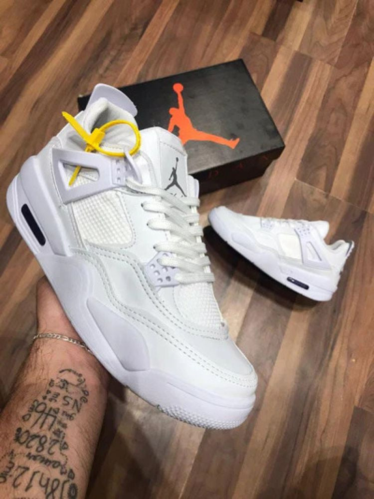 Nike Air Jordan 4 - Branco