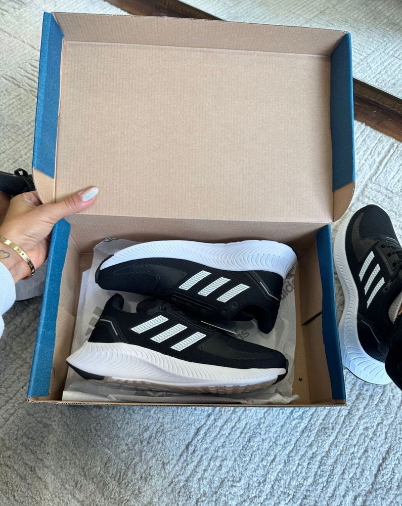 Adidas Falcon 2.0 - Preto/Branco