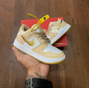 Nike Dunk Low Infantil -  Metalic Gold