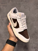 Nike SB Dunk Low - Urso Marrom