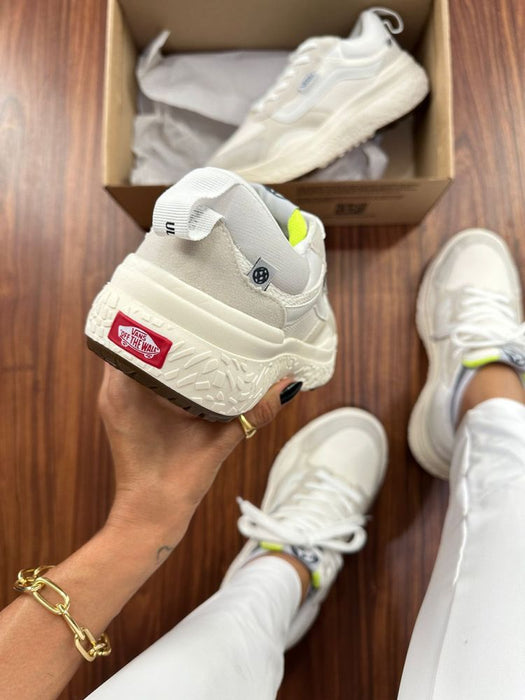 Vans UltraRange EXO - Branco